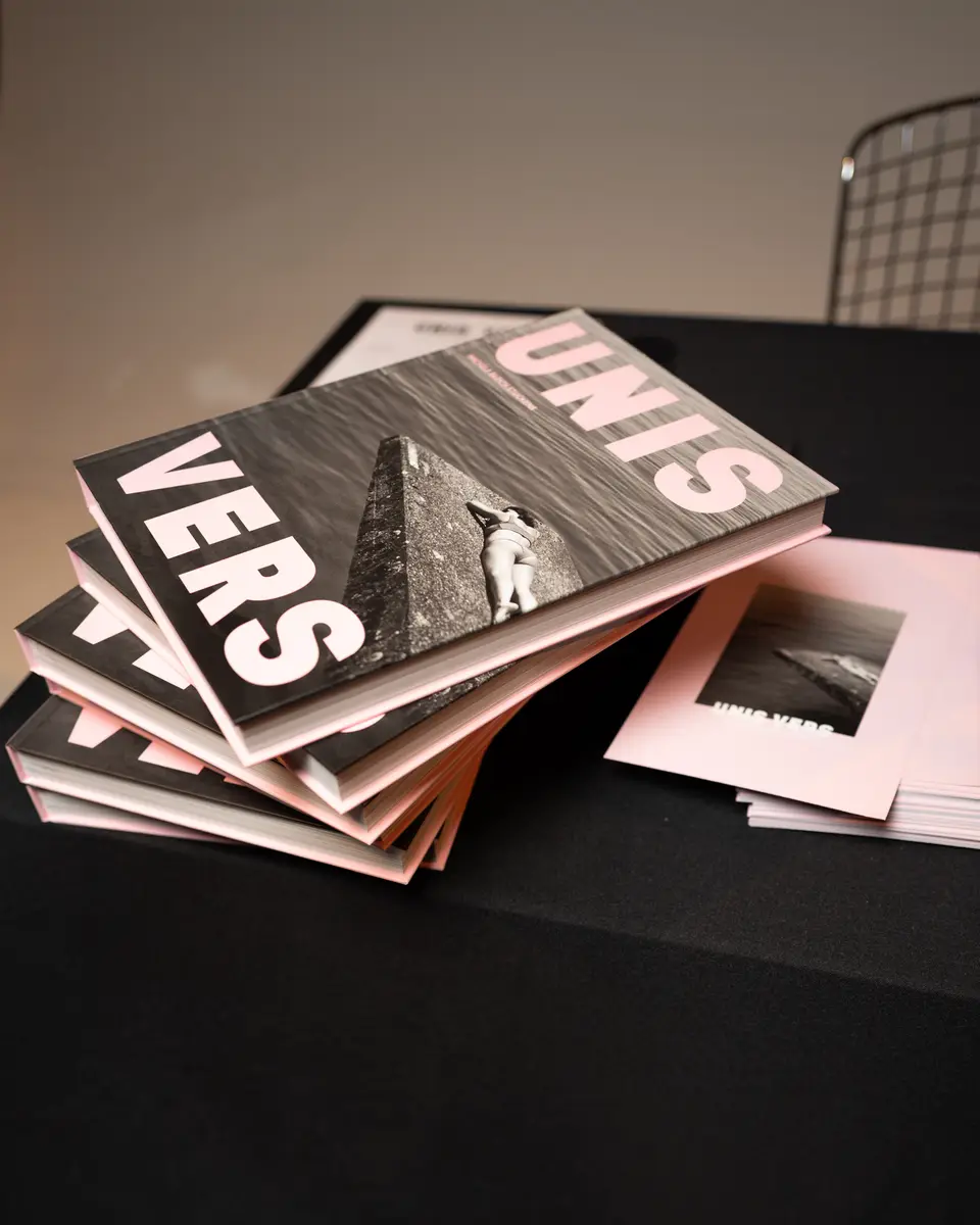 Michele × Secours populaire — Chez les Plombiers