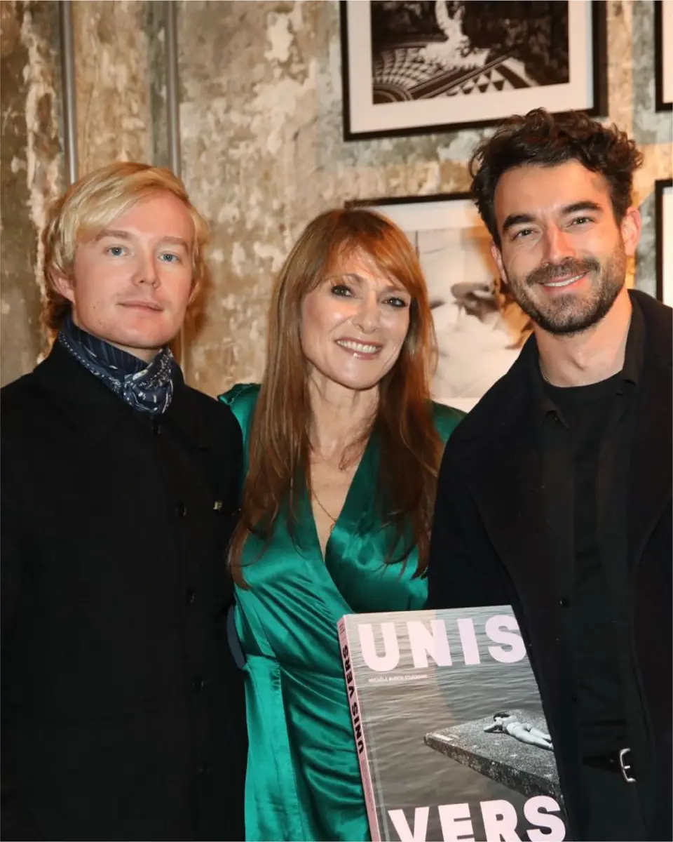Michele × Secours populaire — Chez les Plombiers