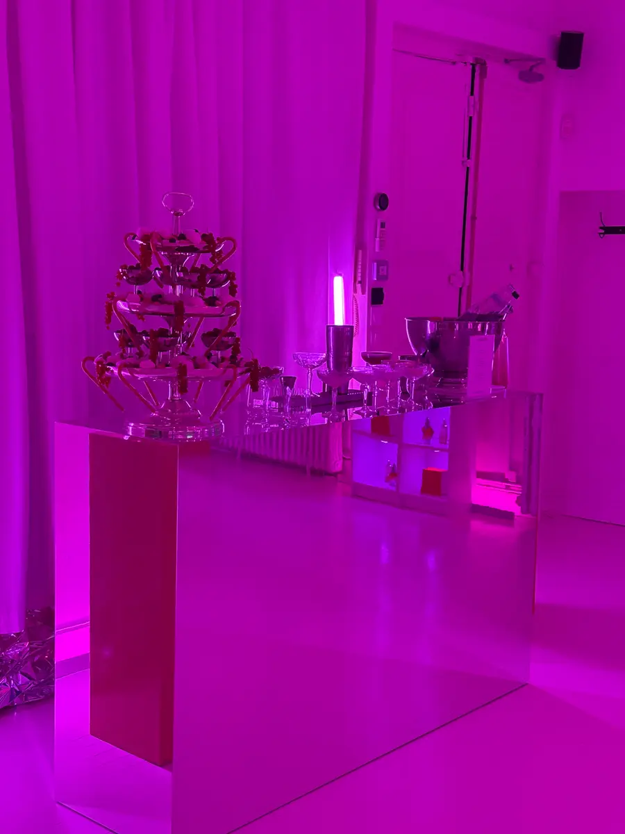 Mugler — Chez les Plombiers
