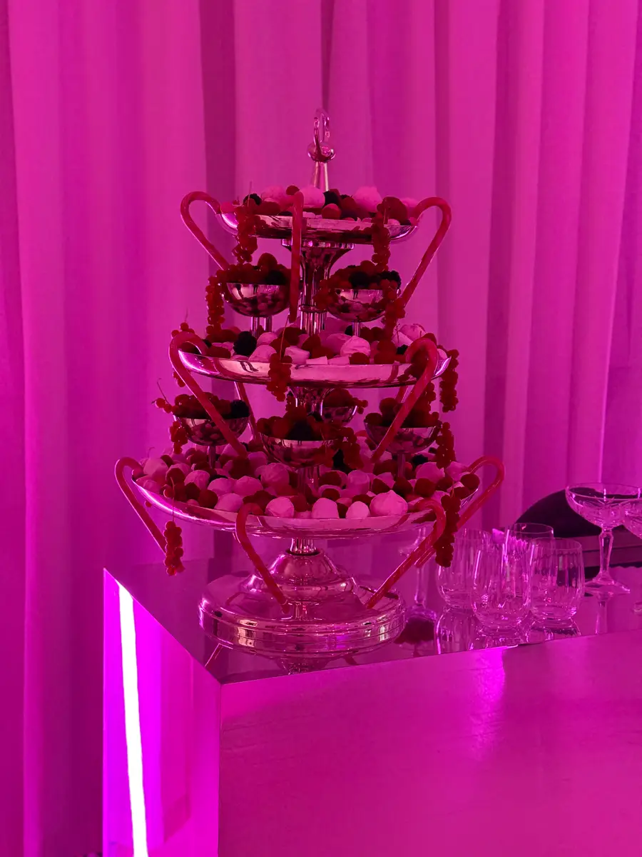 Mugler — Chez les Plombiers