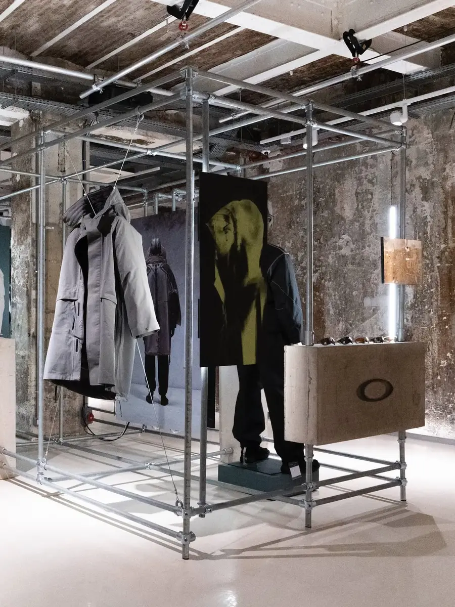 Showroom Oakley — Chez les Plombiers