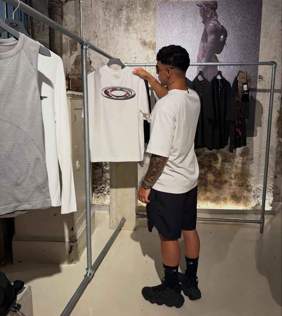 Showroom Oakley — Chez les Plombiers