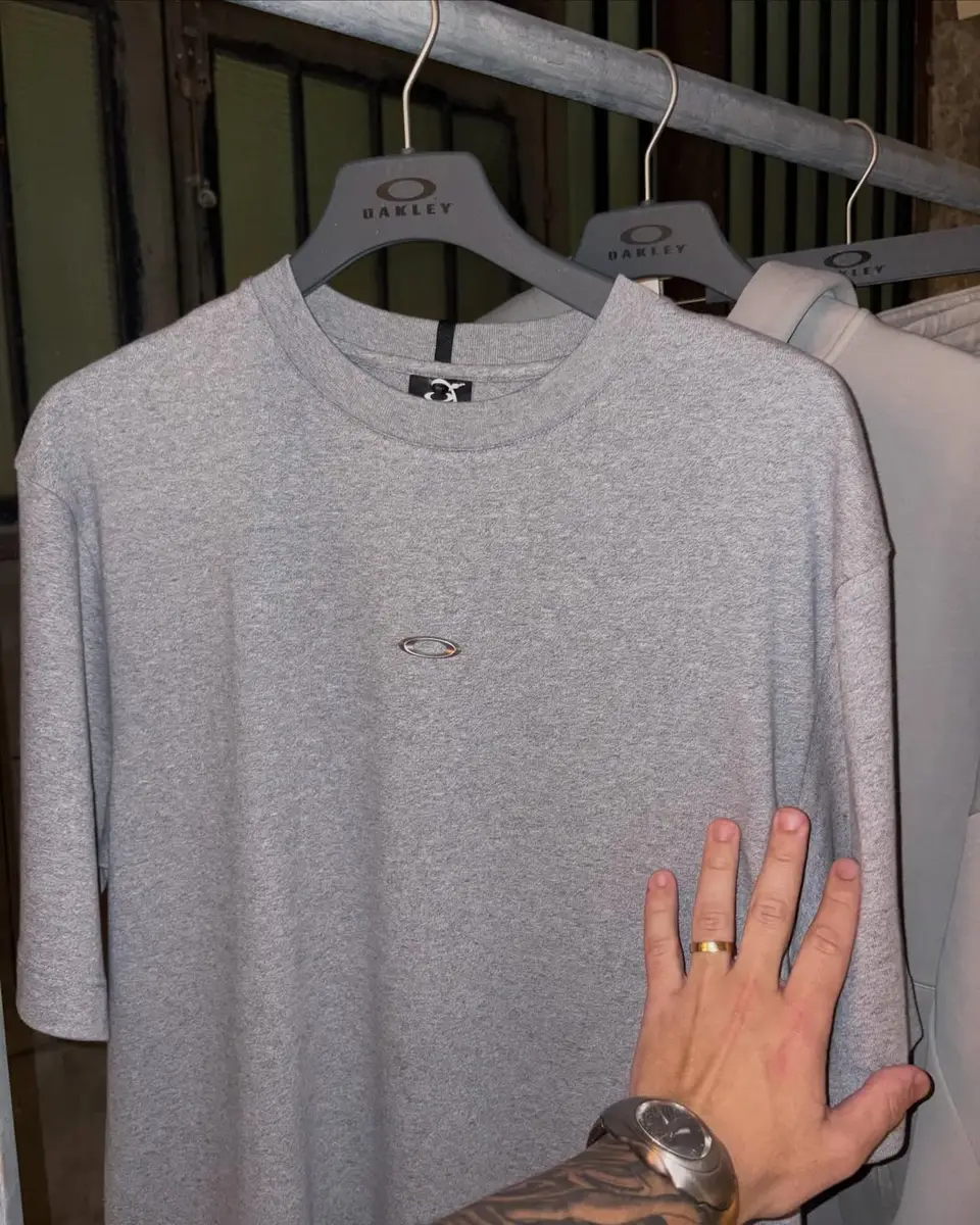 Showroom Oakley — Chez les Plombiers