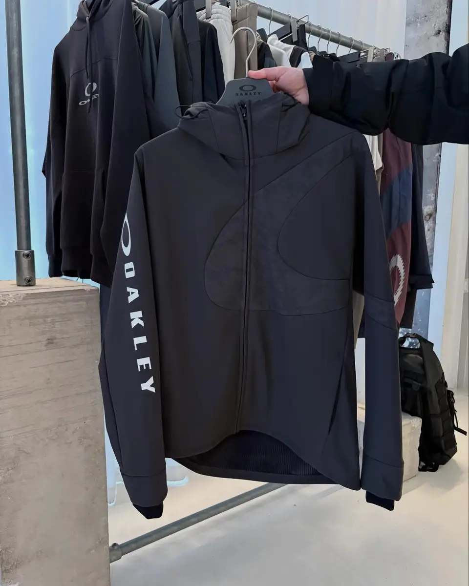 Showroom Oakley — Chez les Plombiers