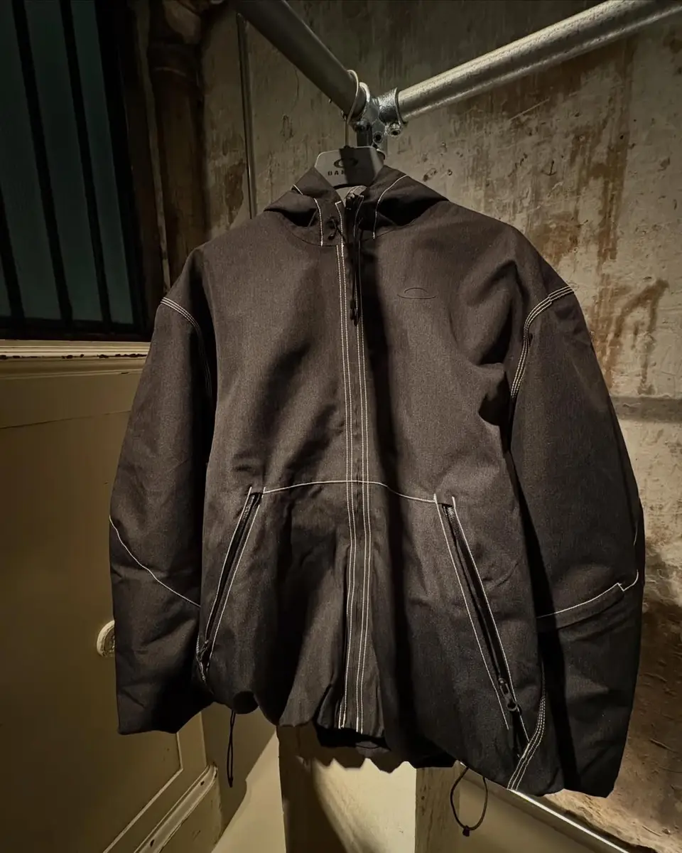 Showroom Oakley — Chez les Plombiers