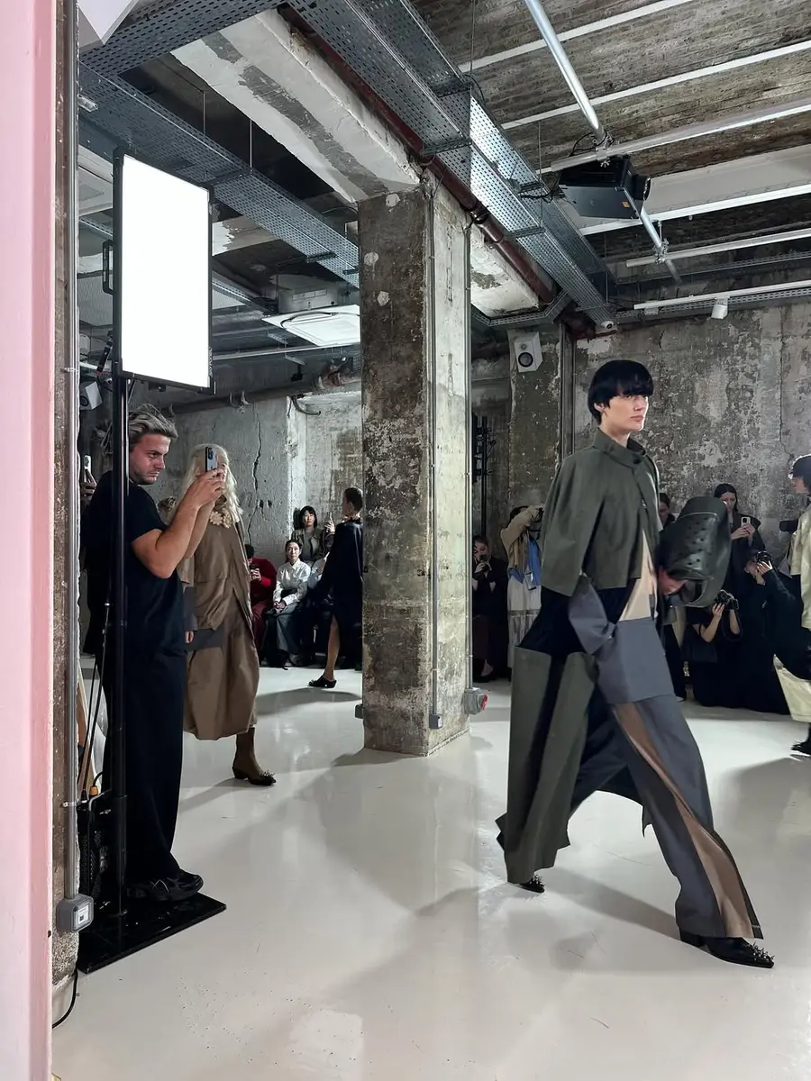 Paris Fashion Week — défilés — Chez les Plombiers