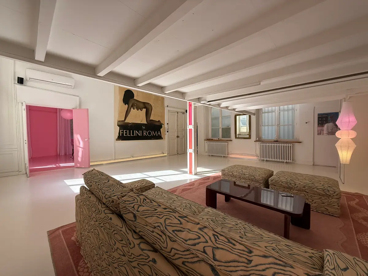 L'Appartement — Chez les Plombiers