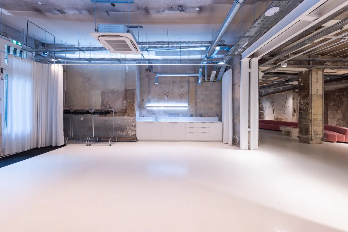 L'Atelier — Chez les Plombiers